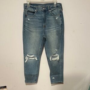 American Eagle Mom Jeans